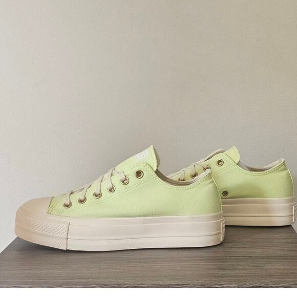 Converse Women's CTAS Lift  Neon Oxfords  Size 9 Citron A09913F NWT - Picture 2 of 9